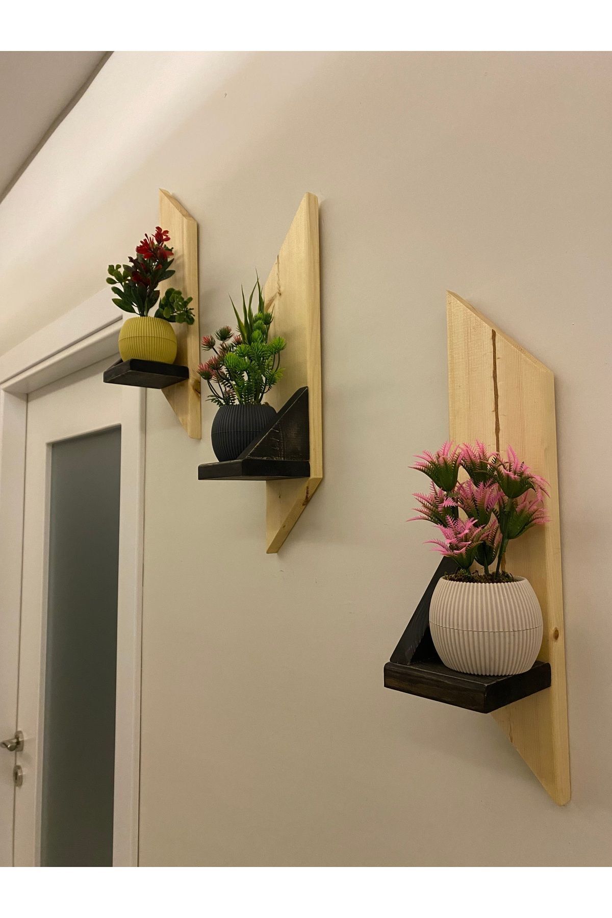 3 lü Lüx Mini Dekoratif Ahşap Raf Balkon Rafı Antre Hol Rafı Ev Hediyesi Duvar Rafı